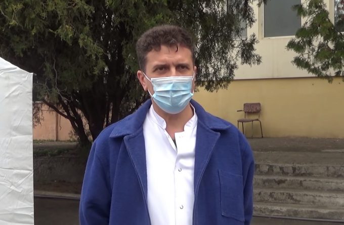 Interviu cu șeful secției ATI de la Piatra-Neamț: „Pacienții n-au avut nicio șansă. Focul s-a propagat în câteva minute”