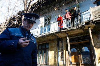 Poliția Română, în misiune de autodistrugere