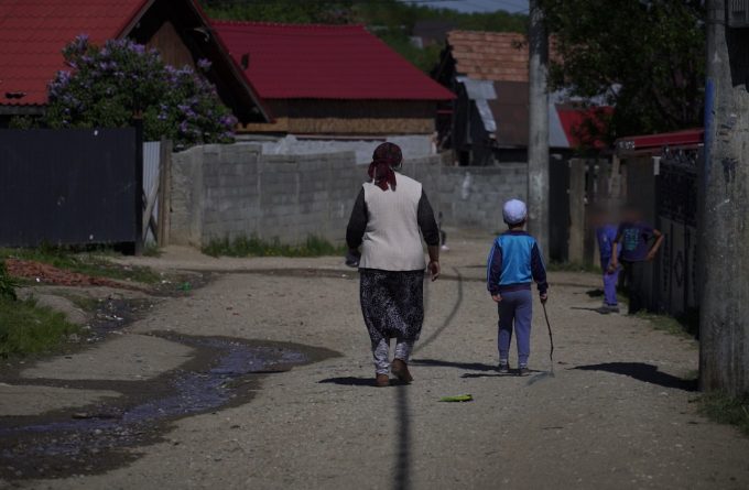 România needucată. Reportaj pe ulițele copiilor care au abandonat școala