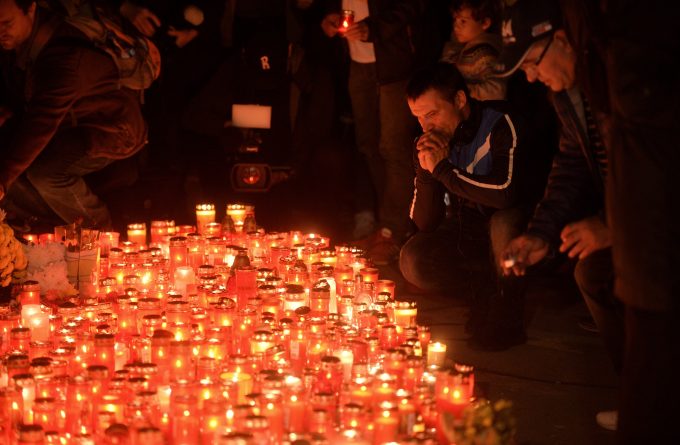 30 OCTOMBRIE 2025. Zece ani de la Colectiv: „Simți că ți-a murit copilul degeaba”