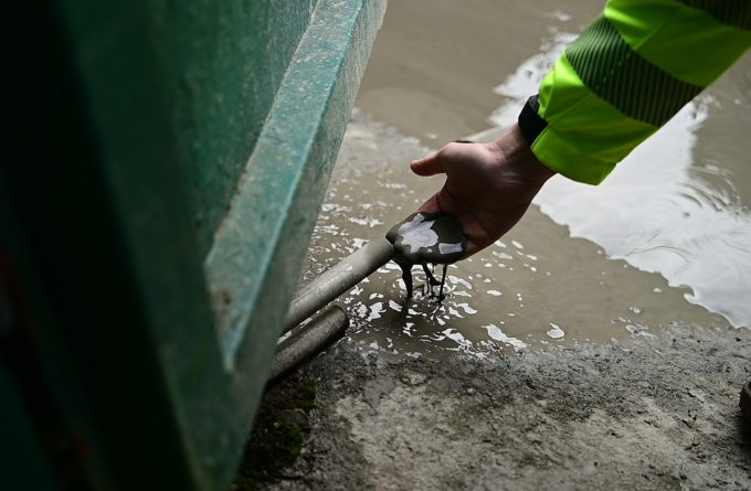 3 DECEMBRIE 2025. Cum s-a făcut noroi apa de băut: corupție și incompetență