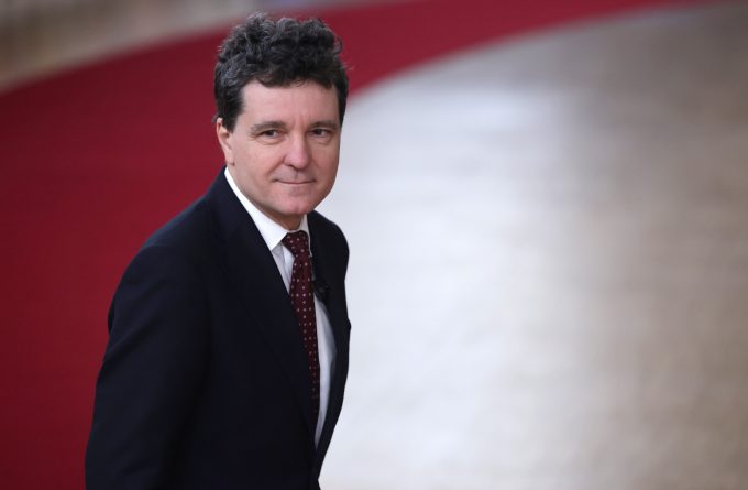 9 IANUARIE 2026. Credibilitatea României, în avion