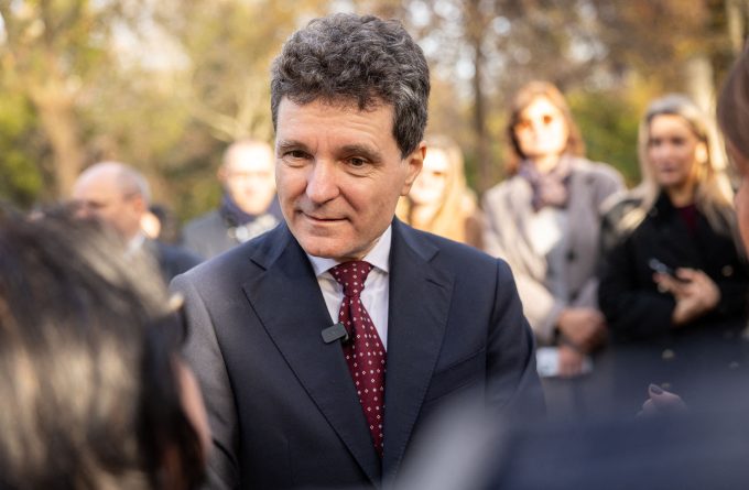 23 IANUARIE 2026. Olimpicul Nicușor nu se împiedică de-un plagiat