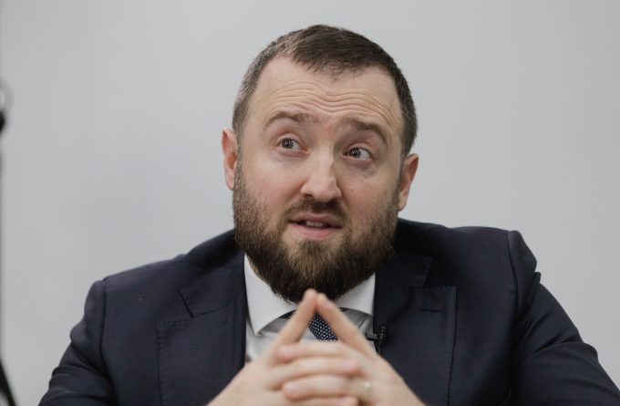 9 FEBRUARIE 2026. Pleacă ai noștri, vin ai noștri: cine candidează la marile parchete