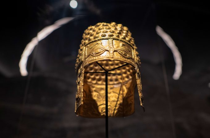 2 APRILIE 2026. Coiful înapoi