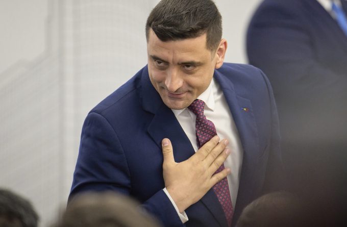 4 MAI 2026. Simion: „Moțiunea o să treacă!”