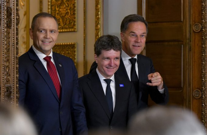 13 MAI 2026. Umbra lui Trump la summitul Flancului Estic NATO