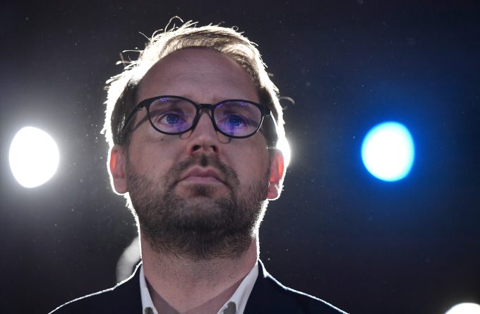 17 AUGUST 2026. CCR îl lasă pe Dominic Fritz fără mandat